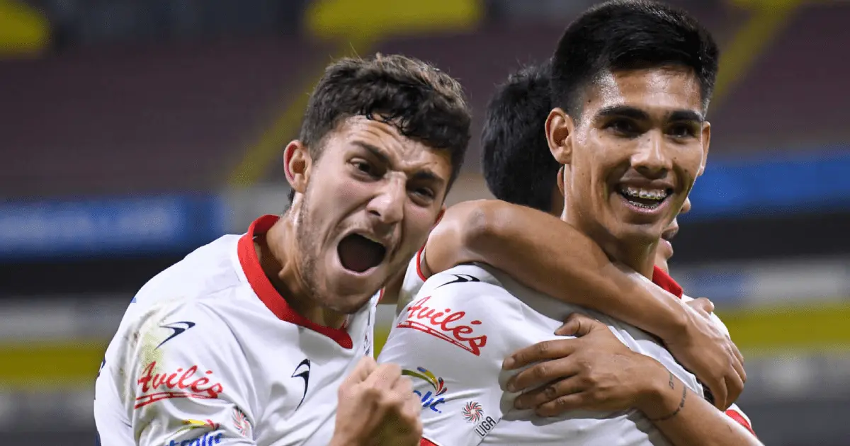 Cimarrones de Sonora vuelve a ganar de visita, ahora ante Leones Negros