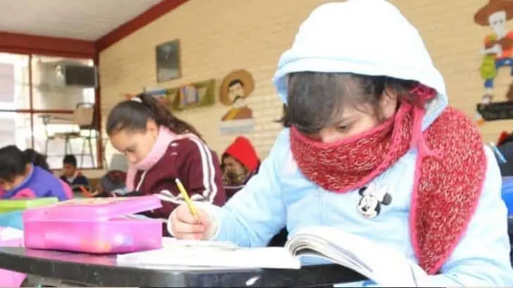 Modifican horario de clases por bajas temperaturas en escuelas de Sonora