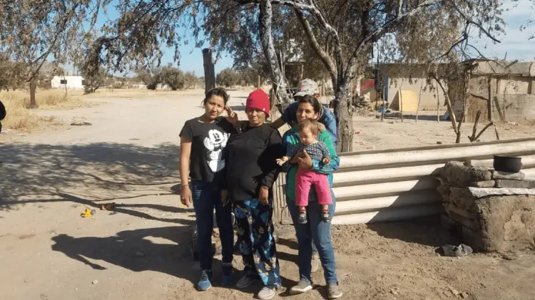 La familia busca volver a levantar su hogar. (Foto: Juan de Dios Muñoz/EXPRESO)