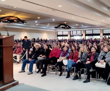 Diputado Fernández Noroña realiza asamblea en Sonora