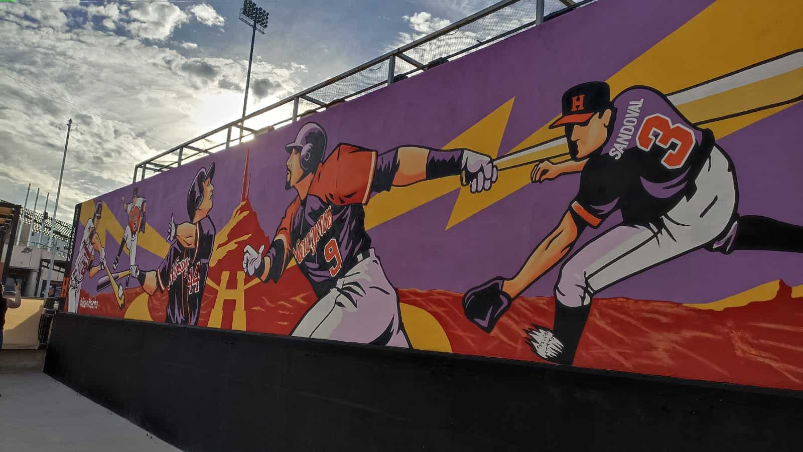 Inauguran murales en honor a leyendas de Naranjeros de Hermosillo