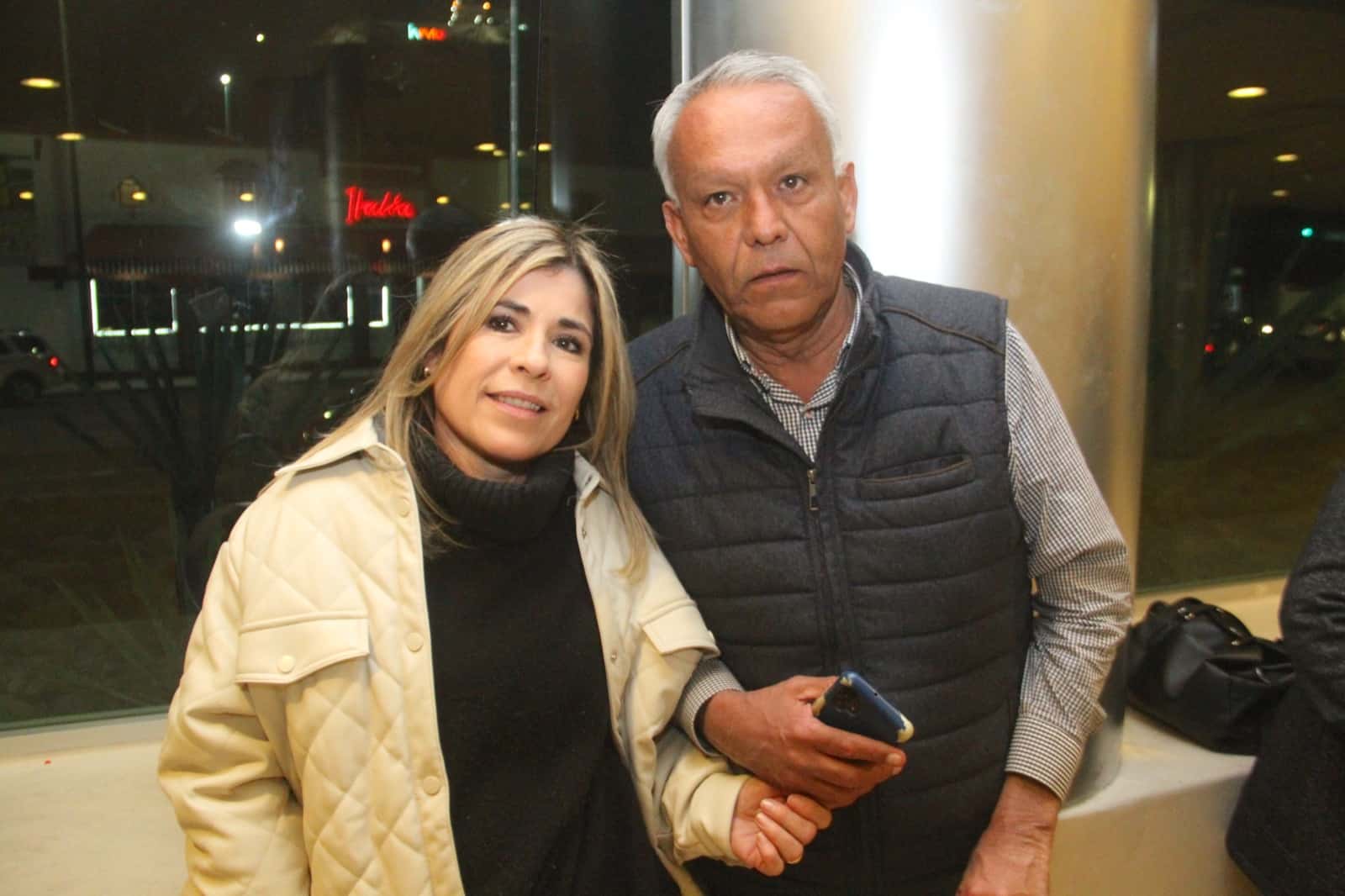 Disfrutan hermosillenses con “Papito querido