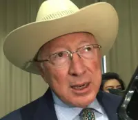 Incluir a México en lista de adversarios fue falta de respeto: Ken Salazar