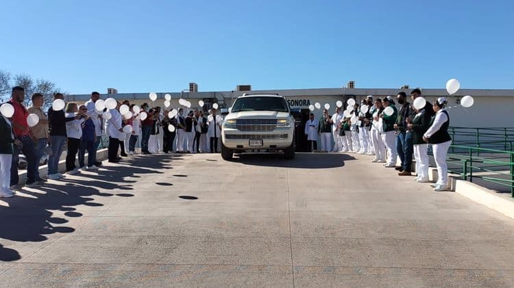 Homenajean al doctor Carlos Ignacio Ríos en Cajeme