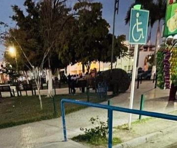 Denuncian a vendedores ambulantes de invadir espacios prohibidos