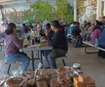 Aprovechan el puente para ir a comer en San Pedro