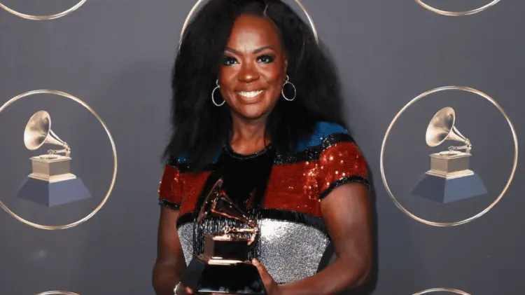 Viola Davis se llevó el premio por su narración en el audiolibro Finding me. (Foto: Cortesía)