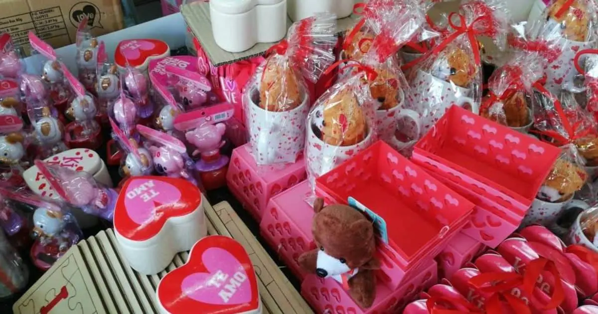 Comerciantes de Hermosillo esperan mejores ventas este 14 de febrero