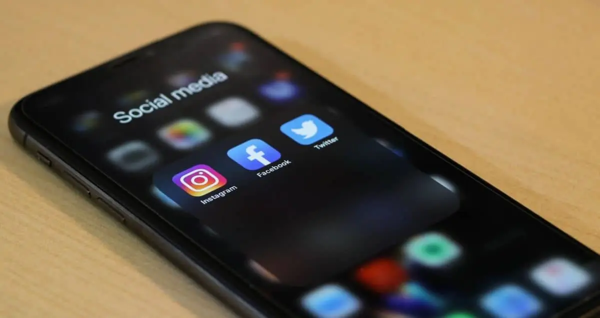 Reportan fallas de Instagram, Facebook y Twitter