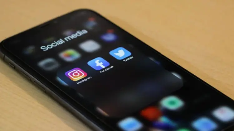 Foto: Se registran fallas en redes sociales (Especial/EXPRESO)