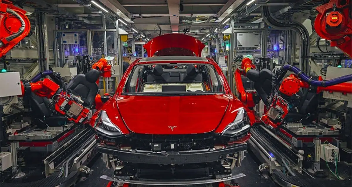 Tesla llama a revisión a todos sus vehículos vendidos en Estados Unidos
