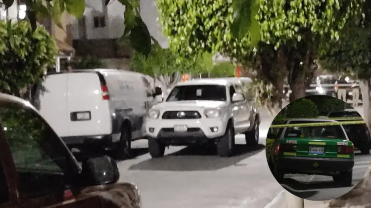 El taxista no pudo aceptar que el cliente bajara de su auto sin pagar los 5 pesos restantes. (Foto: Cortesía)
