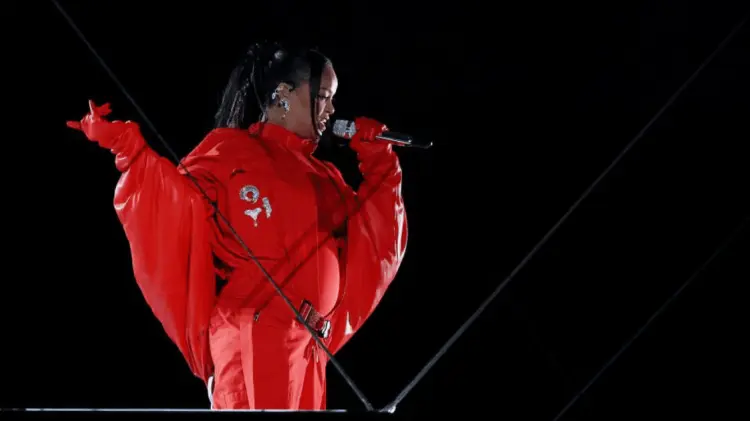 Rihanna regresó a un escenario tras seis años. (Foto: Especial/EXPRESO)