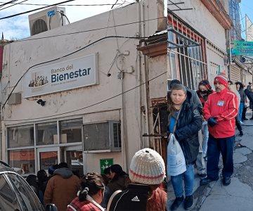 Nogales: falta de orden retrasa entrega de tarjetas Bienestar