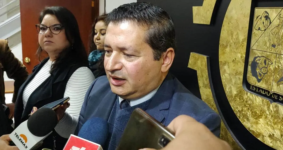Realizan cambios a Ley 4 de la Unison; avanza en comisiones
