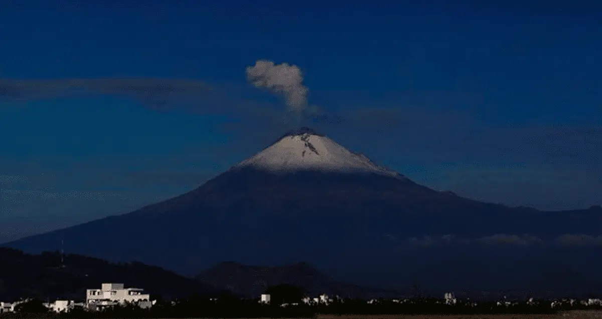 ¡Alerta volcánica! Popocatépetl presentó 6 explosiones en 24 horas