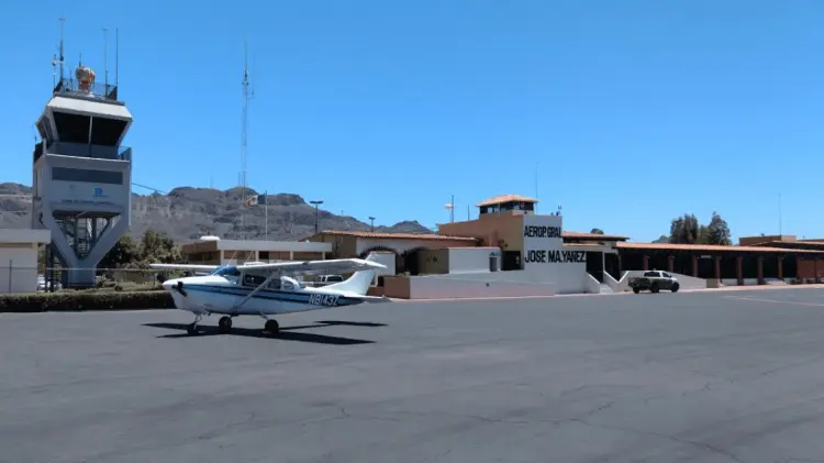 Aeropuerto Internacional de Guaymas José María Yáñez. (Foto: Archivo/EXPRESO)
