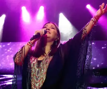 Tras 50 años de carrera, Ana Gabriel anuncia su retiro de los escenarios