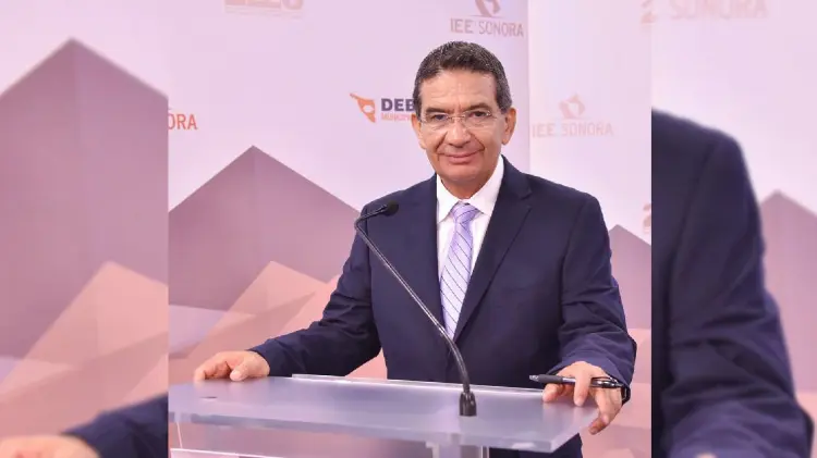 Norberto Barraza, dirigente de la agrupación Vamos Sonora (Foto: Especial/EXPRESO)