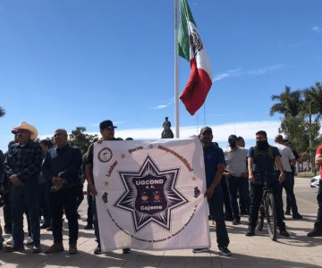 Policías municipales exigen mejores salarios; apenas alcanzan 8 mil pesos