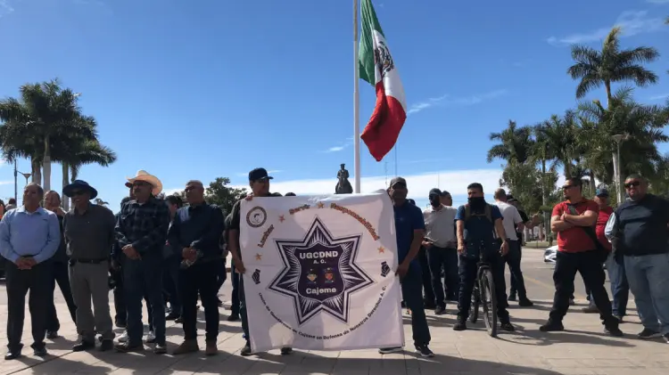 Los policías municipales de Cajeme se manifestaron este martes. (Foto: Ana Camargo/EXPRESO)