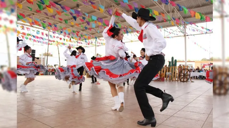 Durante el evento se llevan a cabo diferentes presentaciones artísticas y culturales (Foto: Especial/EXPRESO)