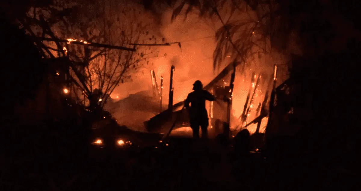 Uso de diablitos habría provocado incendio de SLRC