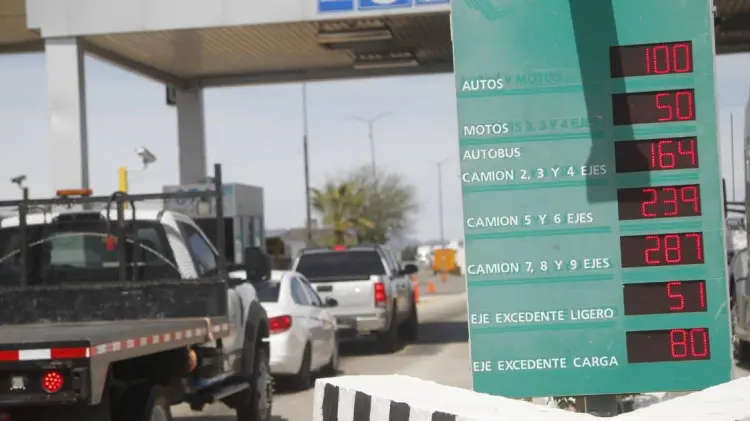 En Hermosillo ya se registró el aumento en las casetas de cobro. (Foto: Jesús Ballesteros / EXPRESO)