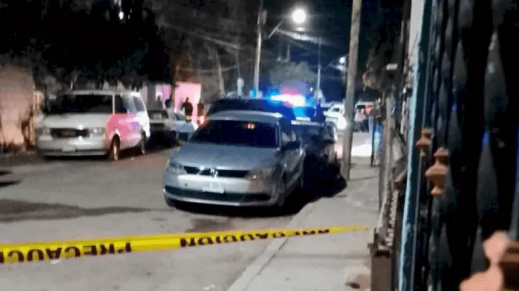Auto baleado en Los Naranjos (Foto: Tadeo Cruz / EXPRESO)
