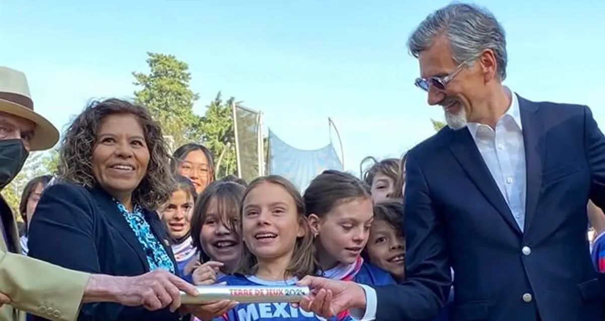 Estima COM delegación de 130 atletas mexicanos para París