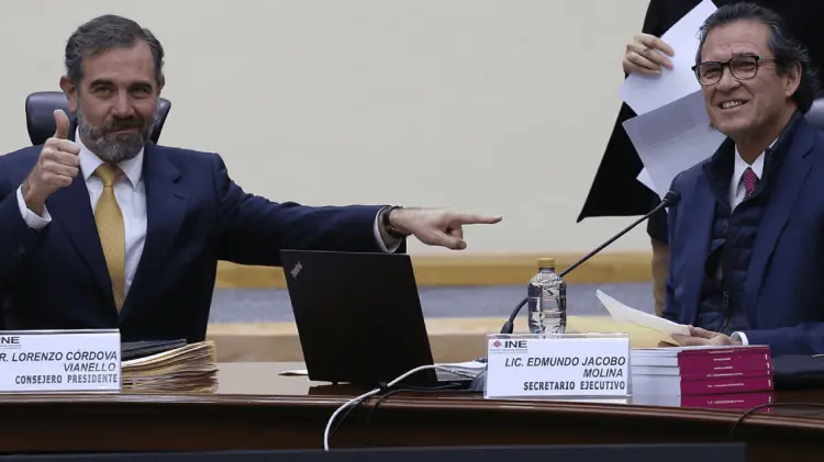Edmundo Jacobo regresó esta tarde al INE. (Foto: Agencia Reforma/EXPRESO)