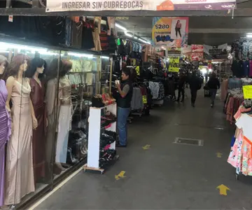 Locatarios de Mercajeme se ven amenazados por las tiendas online Locatarios de Mercajeme se ven amenazados por las tiendas online