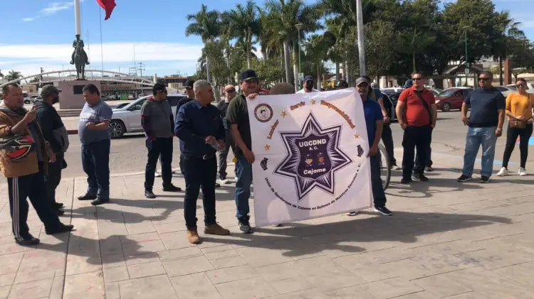 Los policías municipales se manifestaron pacíficamente el 28 de febrero. (Foto: Ana Camargo/EXPRESO)