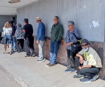 Se presentaron largas filas en la Comisión Estatal del Agua en Guaymas