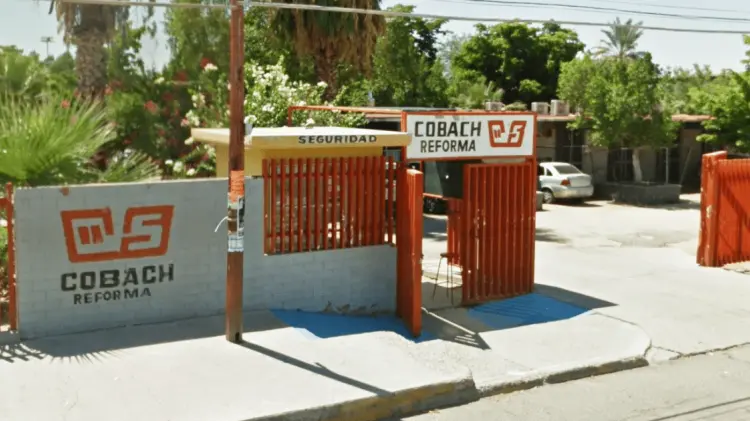 Alumnas han denunciado acoso por parte de maestros. (Foto: Especial/EXPRESO)