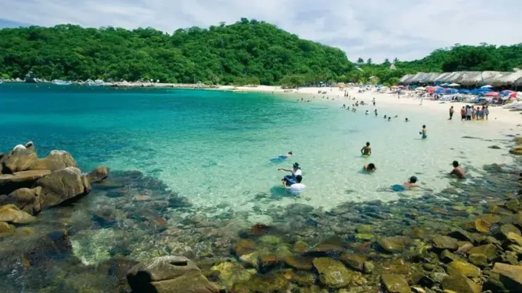 Bahía de Huatulco, Oaxaca (Foto: Tomada de redes)