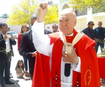 Insta el Arzobispo a buscar el justo medio
