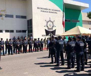 Despiden en homenaje póstumo a policías Jesús Navarro y Jorge Galindo