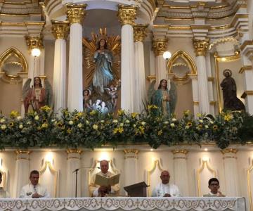 Celebran Misa Crismal en Catedral de Hermosillo