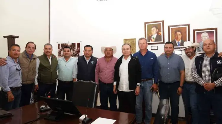 Productores de Sonora se reunieron con el Gobernador. (Foto: Especial / EXPRESO)