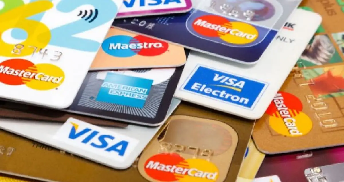 Mexicanos le temen a las tarjetas de crédito