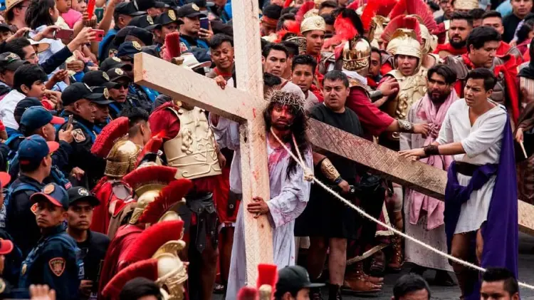 Más de medio millón de personas asisteron al viacrusis en Iztapalapa (Foto: Especial/EXPRESO)
