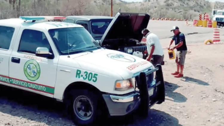Los Ángeles Verdes brindan diversos servicios en las carreteras. (Foto: Especial/EXPRESO)