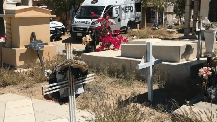 Panteón de las Manitas. (Foto: Jesús Ballesteros / EXPRESO)