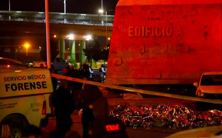 Detienen a 3 funcionarios de migración por incendio en Ciudad Juárez