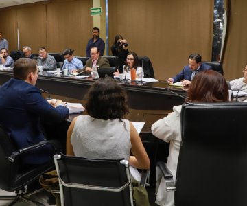 Aprueban iniciativa en materia de divorcios igualitarios