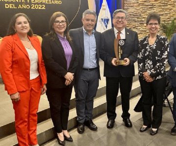 Fundación Esposos Rodríguez recibe el premio Labor Social 2022