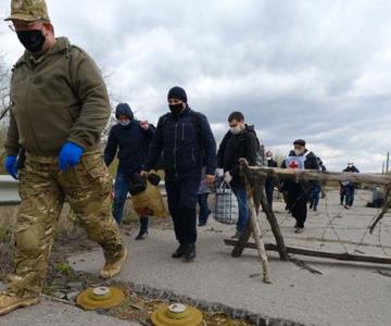 Rusia y Ucrania acuerdan intercambio de prisioneros de guerra