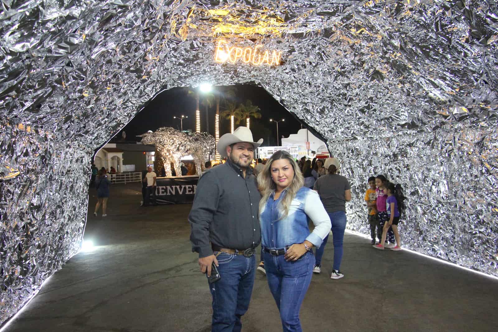 Familias se divierten en la ExpoGan 2023