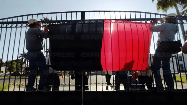 El Staus ha tomado las instalaciones de la Unison. (Foto: Jorge Flores/EXPRESO)
